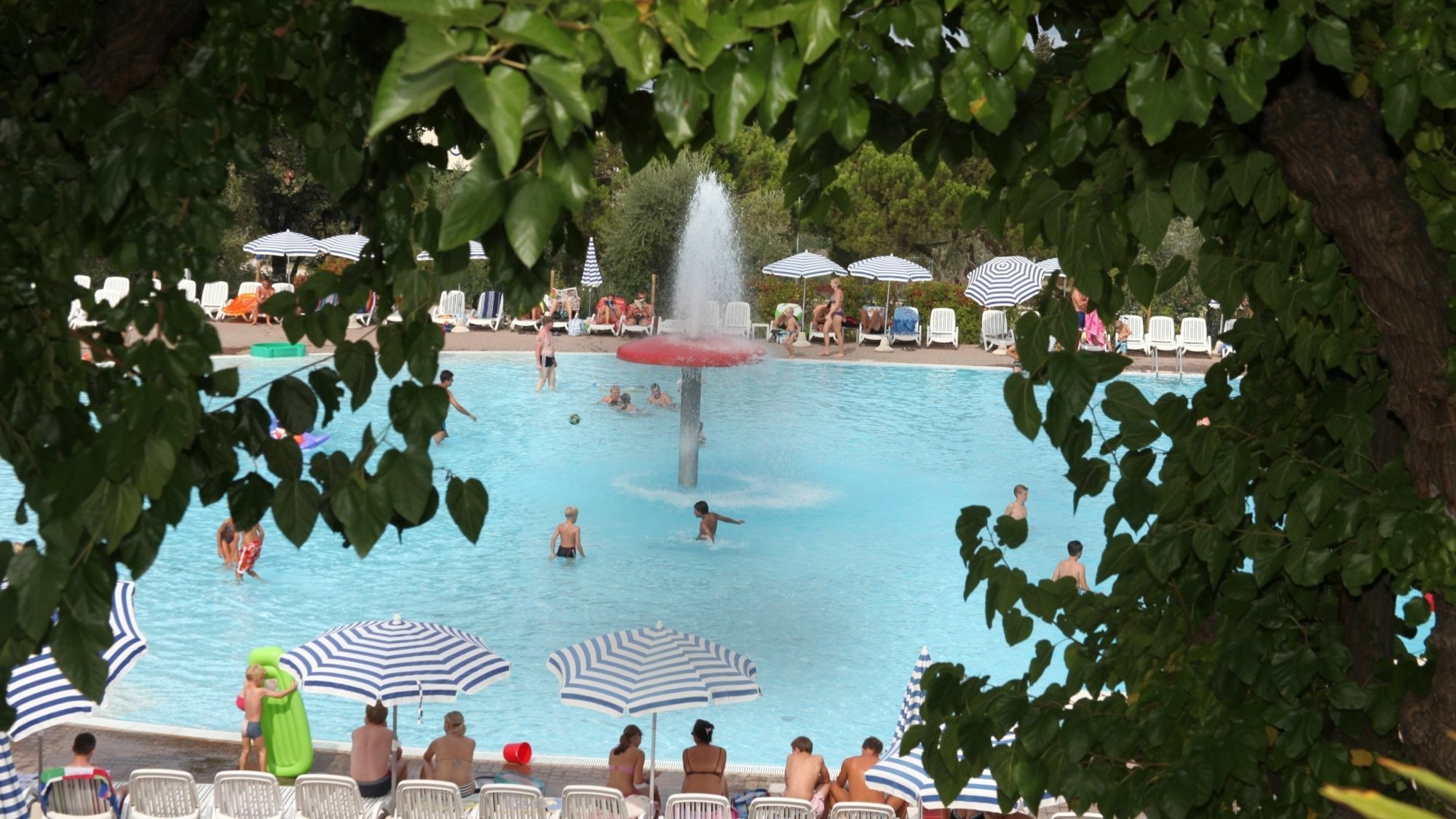 Piani Di Clodia Holidaypark Hotel Лацизе Екстериор снимка